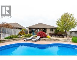 482 AUTUMN BREEZE DRIVE - 45