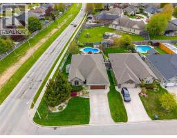 482 AUTUMN BREEZE DRIVE - 46