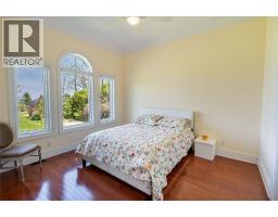 4266 BLUEPOINT DRIVE - 22