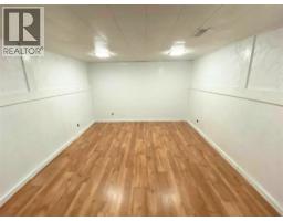 25 DURCO AVENUE - 9