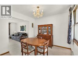 1697 THURSTON ROAD - 12