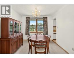 1697 THURSTON ROAD - 13