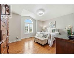 4352 LAMBTON LANE - 19