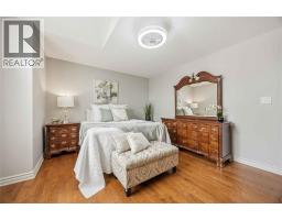 4352 LAMBTON LANE - 20