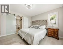 4352 LAMBTON LANE - 25