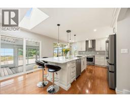 4352 LAMBTON LANE - 9