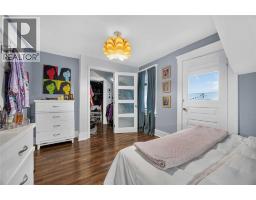 215 GEORGE STREET - 16