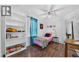 215 GEORGE STREET - 23