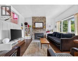215 GEORGE STREET - 6