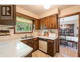 1083 SALISBURY STREET - 10