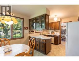 1083 SALISBURY STREET - 12