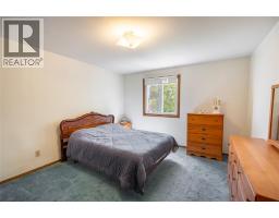 1083 SALISBURY STREET - 17