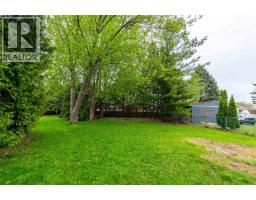 1736 DUFFERIN AVENUE - 39