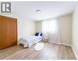 785 ROSS AVENUE - 8