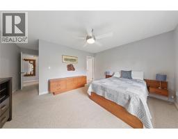4335 Bluepoint DRIVE - 16
