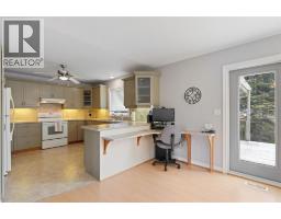 4335 Bluepoint DRIVE - 8