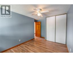 114 MAPLESTONE AVENUE - 18