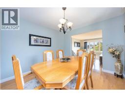 222 THAMES CRESCENT - 10