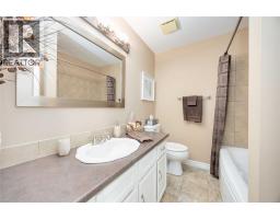 222 THAMES CRESCENT - 17