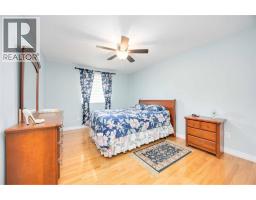 222 THAMES CRESCENT - 24