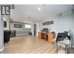222 THAMES CRESCENT - 26