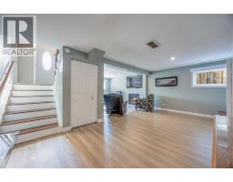 222 THAMES CRESCENT - 27