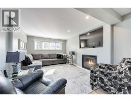 222 THAMES CRESCENT - 28