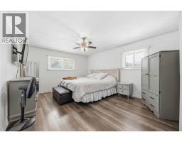 1068 FAIRLANE AVENUE - 27