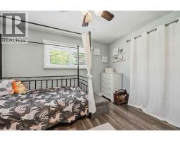 1068 FAIRLANE AVENUE - 33