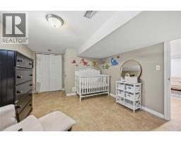 1068 FAIRLANE AVENUE - 36