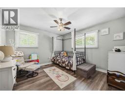 1068 FAIRLANE AVENUE - 40