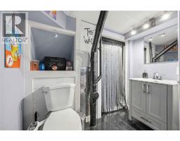 137 Euphemia STREET North - 35