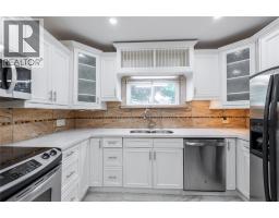 156 QUEEN STREET - 11