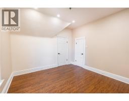 156 QUEEN STREET - 21