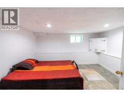 156 QUEEN STREET - 31