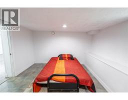 156 QUEEN STREET - 32
