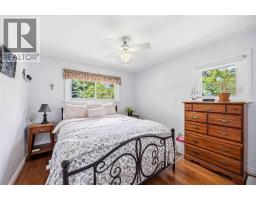 870 MCKAY AVENUE - 21