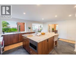 1074 Bruce STREET - 12