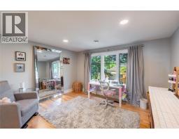 1074 Bruce STREET - 26