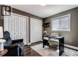 64 Valencia DRIVE - 18