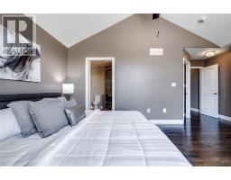 64 Valencia DRIVE - 21