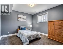 64 Valencia DRIVE - 30