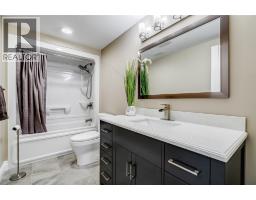 64 Valencia DRIVE - 31