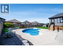 64 Valencia DRIVE - 37