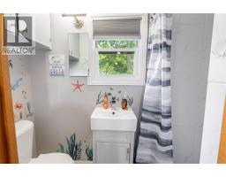6288 SPRUCE STREET - 32
