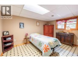 9952 POWELL ROAD - 19