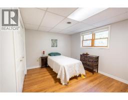 9952 POWELL ROAD - 21