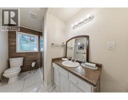755 Talfourd STREET - 18