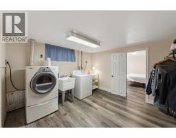 755 Talfourd STREET - 24
