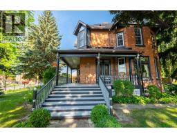 213 VIDAL STREET South - 3